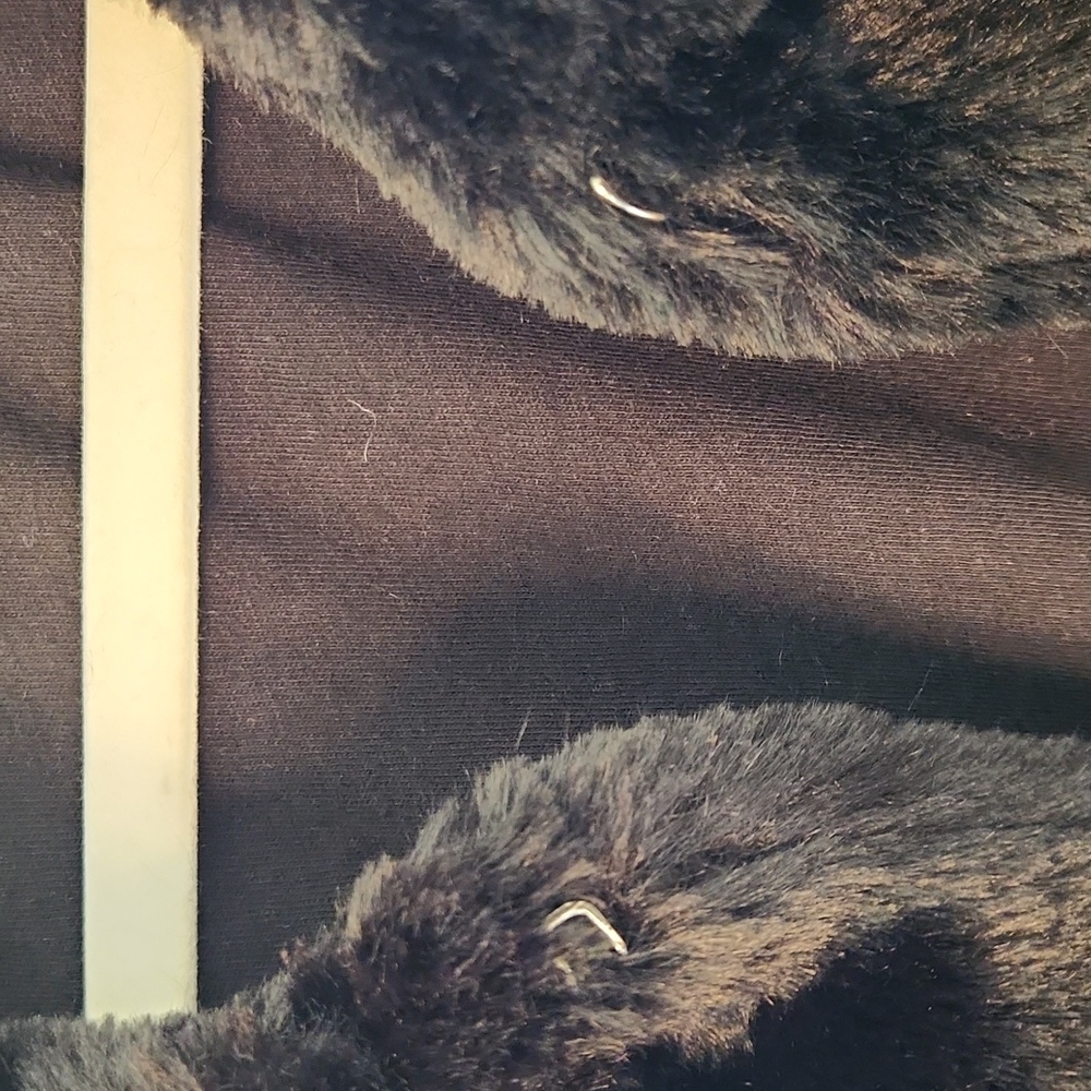 Express Fuzzy Jacket - Picture 5 of 7